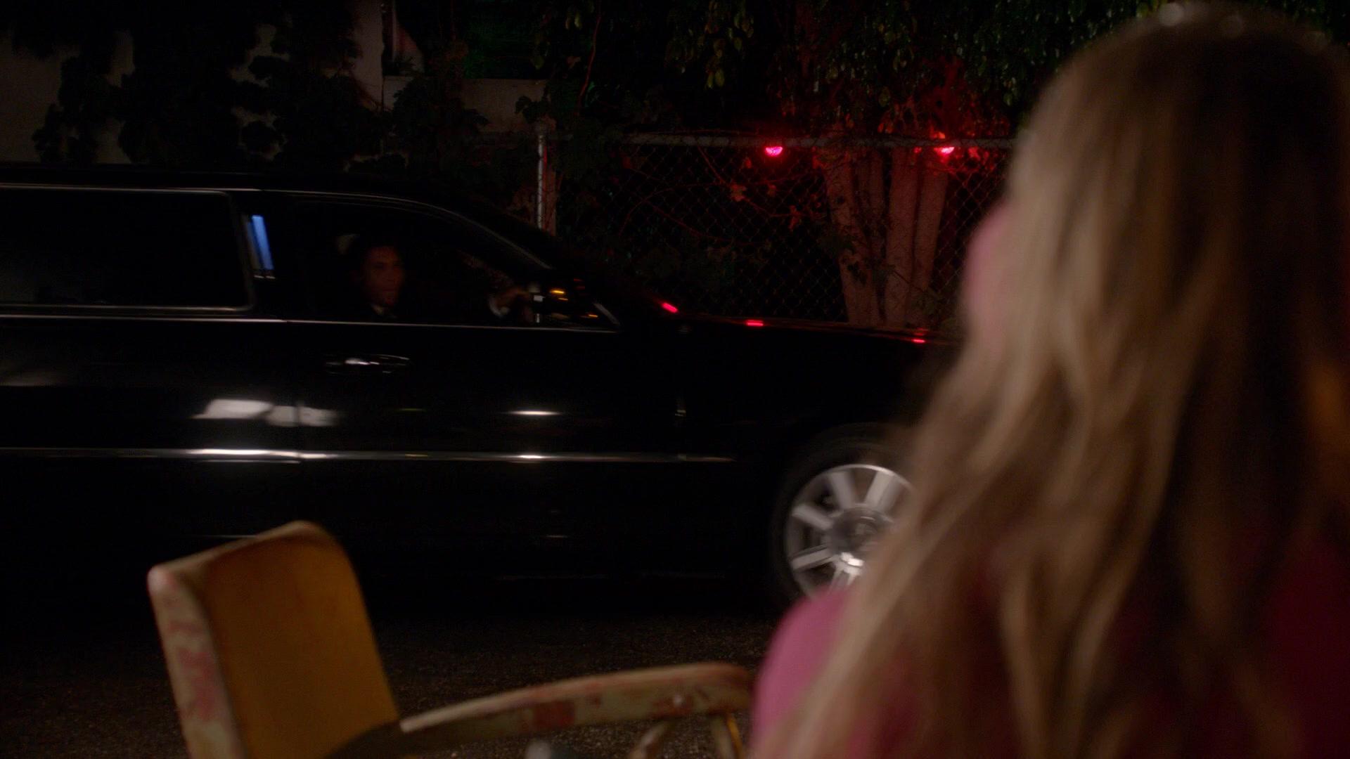 Scream_Queens_2015_S02E01_1080p_002761.jpg