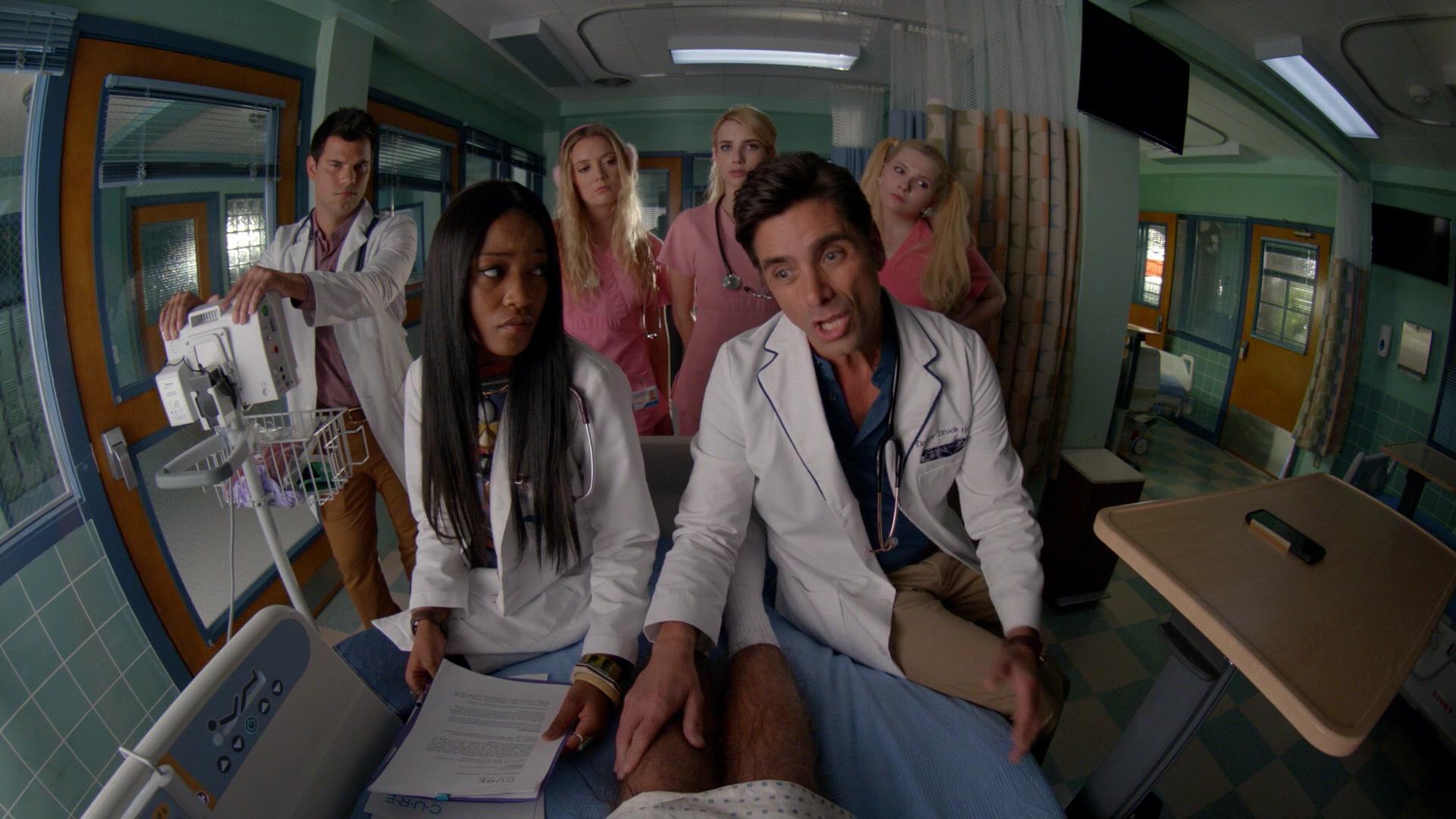 Scream_Queens_2015_S02E01_1080p_003584.jpg