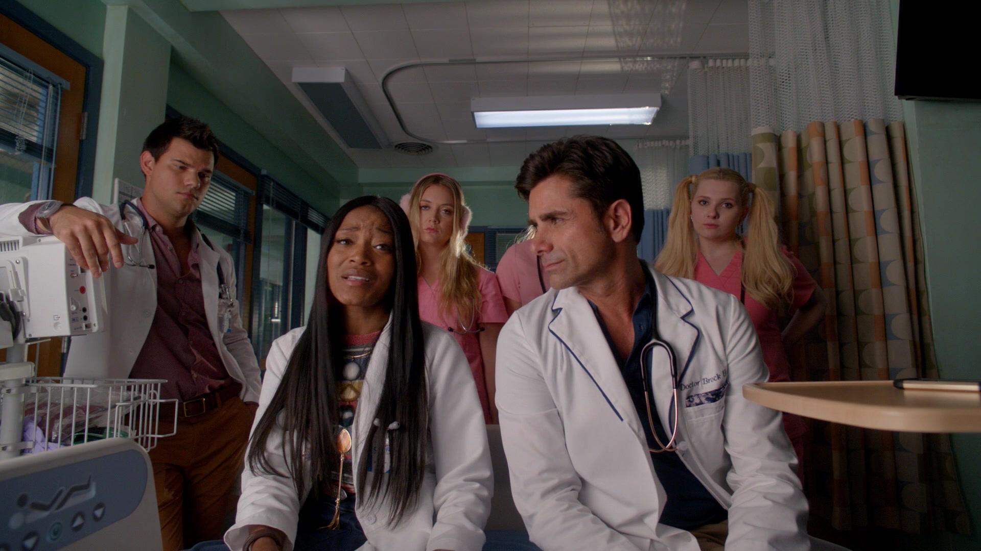 Scream_Queens_2015_S02E01_1080p_003599.jpg