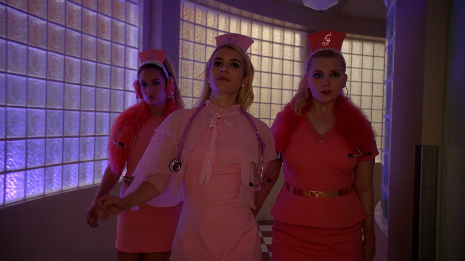 Scream_Queens_2015_S02E01_1080p_004577.jpg