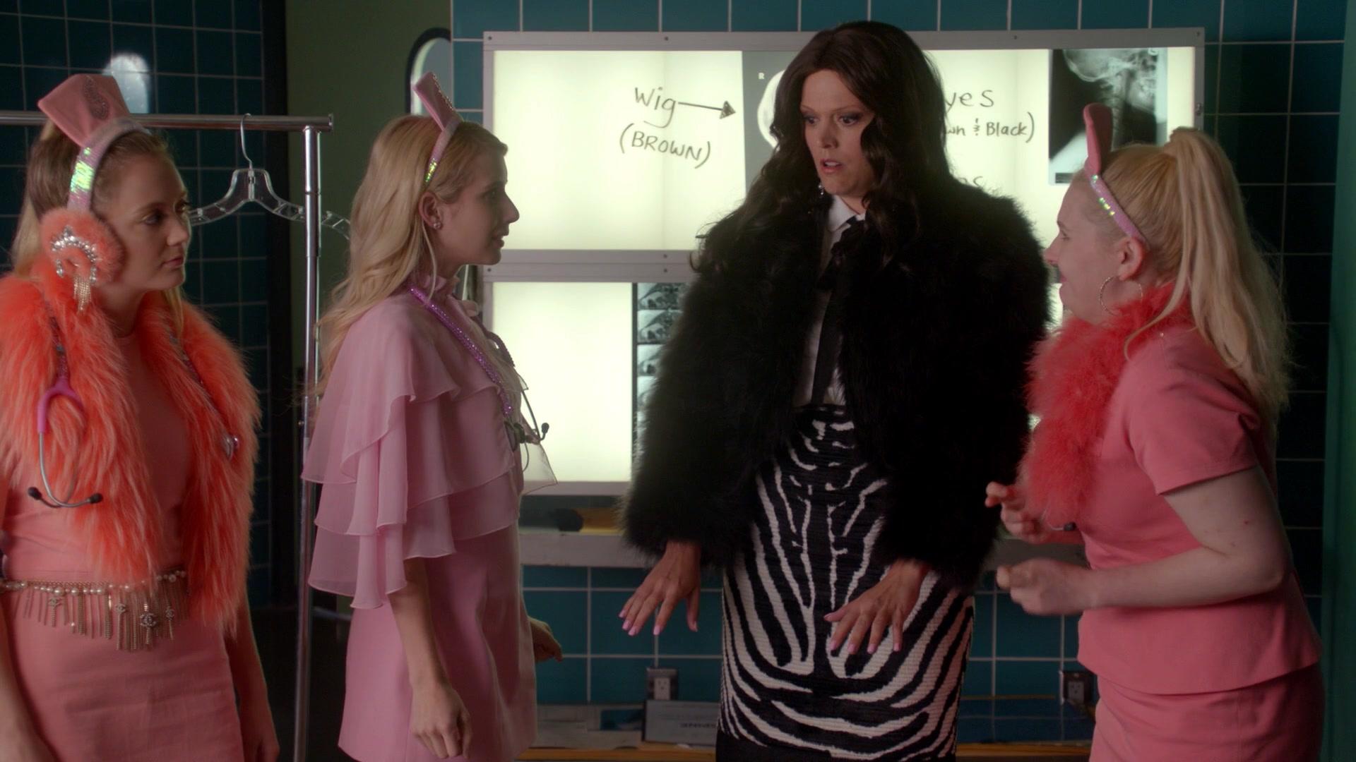 Scream_Queens_2015_S02E01_1080p_004805.jpg