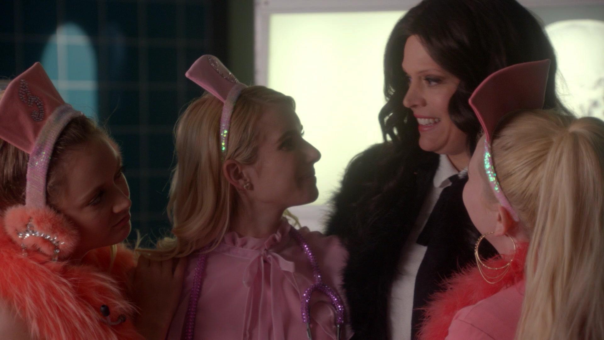 Scream_Queens_2015_S02E01_1080p_004849.jpg