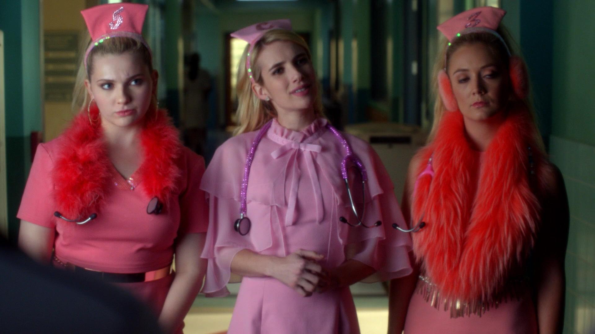 Scream_Queens_2015_S02E01_1080p_004963.jpg