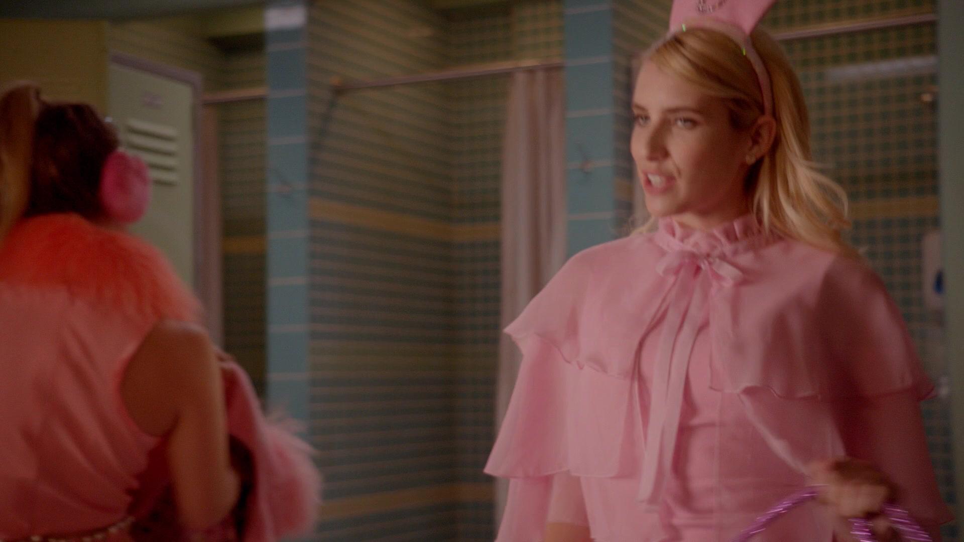 Scream_Queens_2015_S02E01_1080p_005056.jpg
