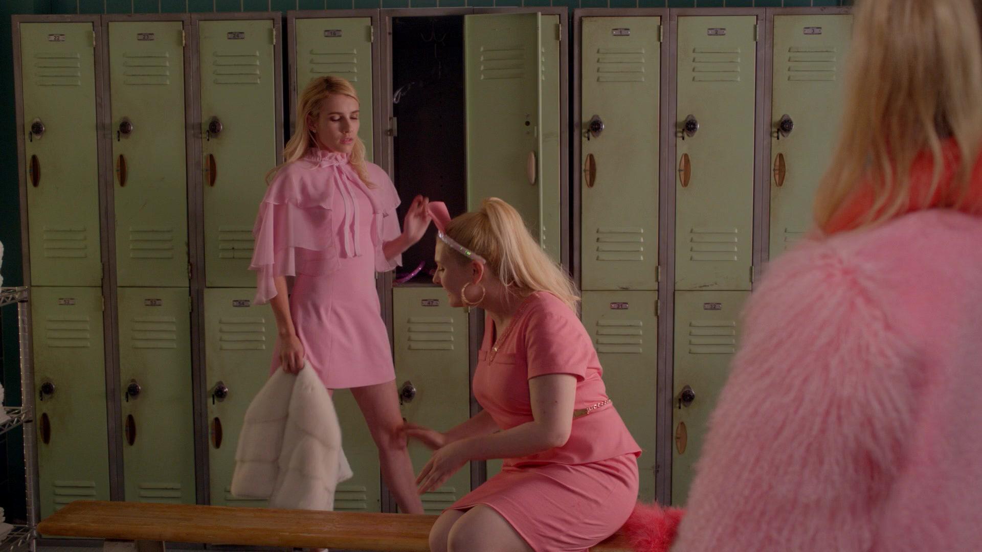 Scream_Queens_2015_S02E01_1080p_005176.jpg
