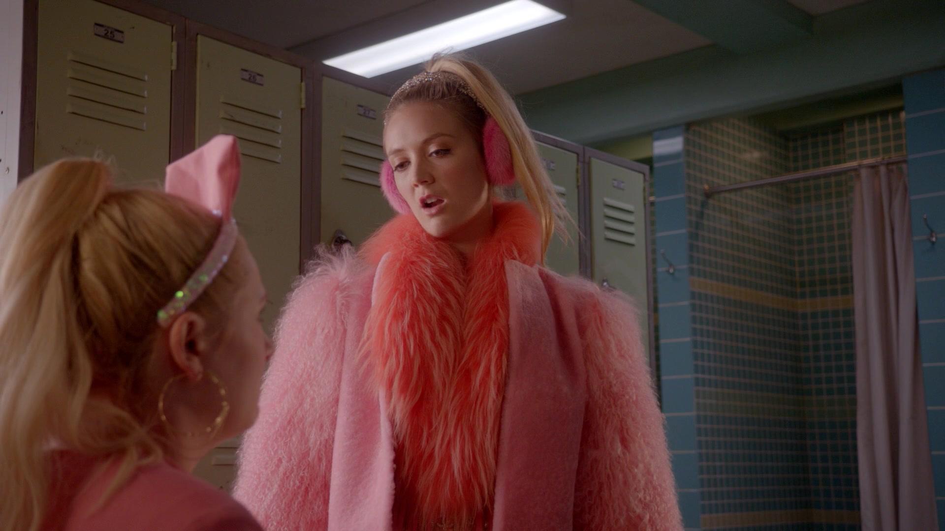 Scream_Queens_2015_S02E01_1080p_005240.jpg