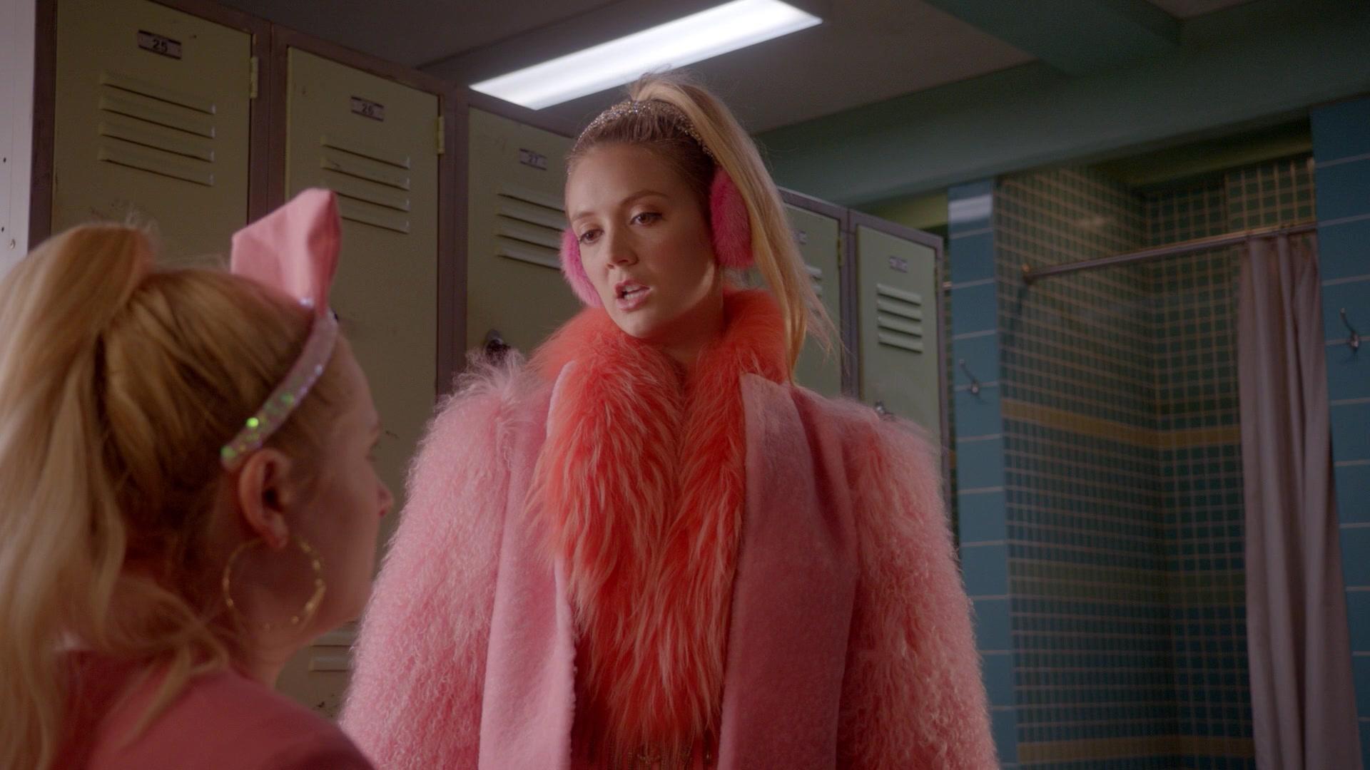 Scream_Queens_2015_S02E01_1080p_005241.jpg