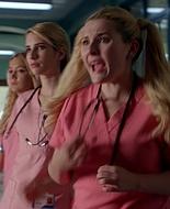 Scream_Queens_2015_S02E01_1080p_003641.jpg