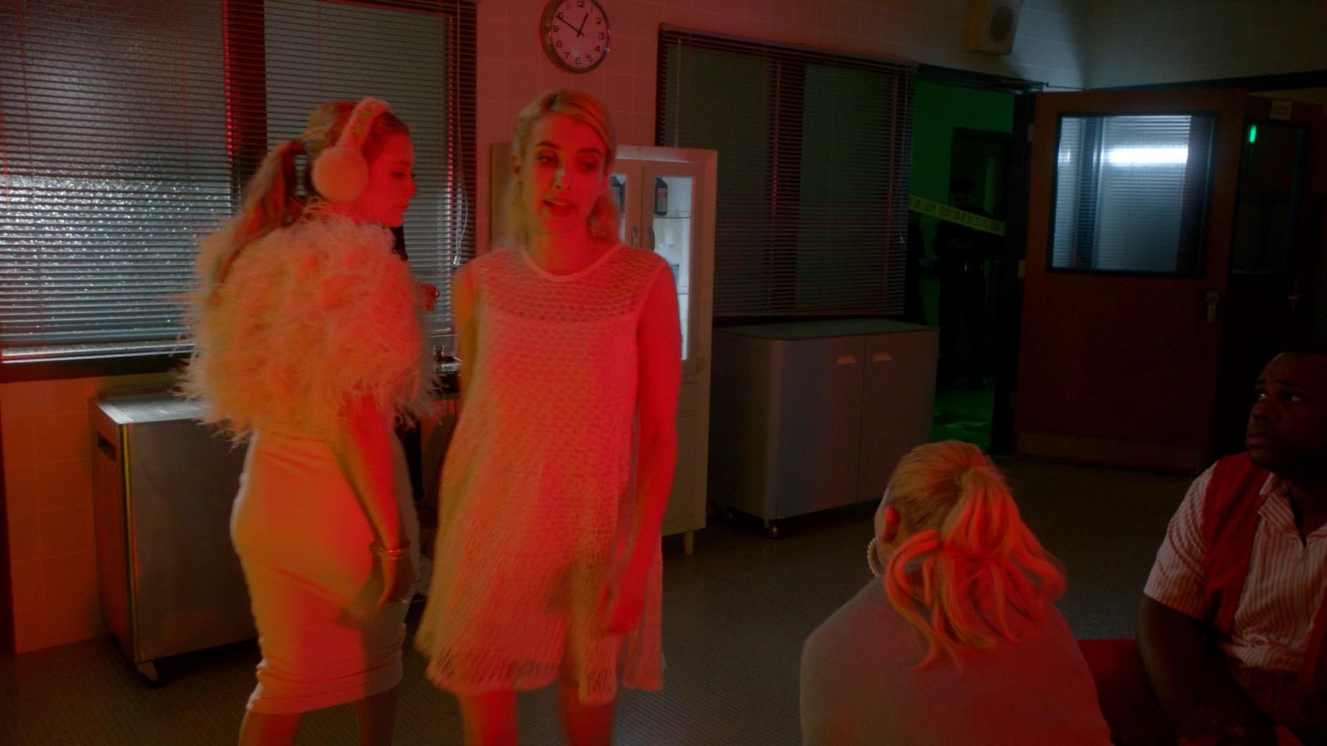 Scream_Queens_2015_S02E02_1080p_000243.jpg