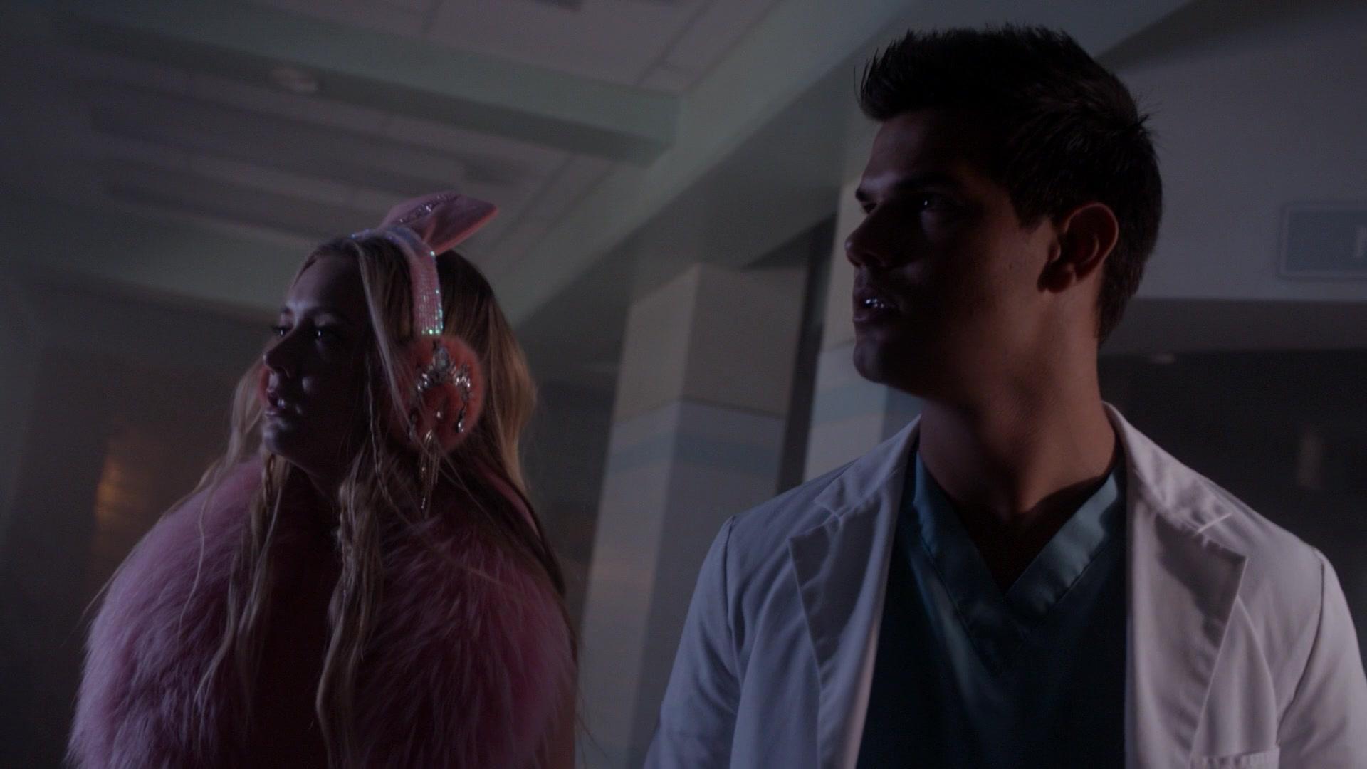 Scream_Queens_2015_S02E02_1080p_003732.jpg