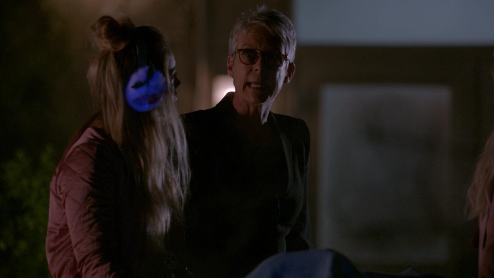 Scream_Queens_2015_S02E03_1080p_000353.jpg