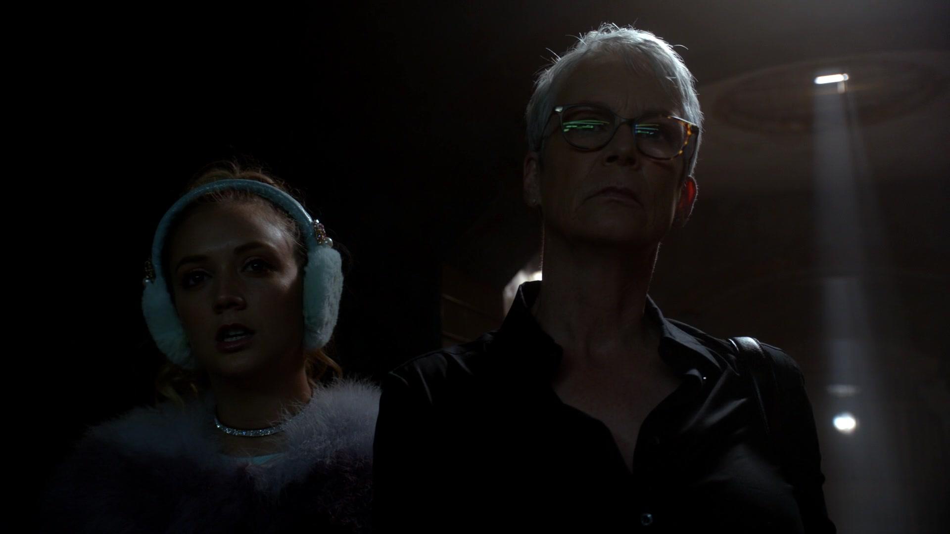 Scream_Queens_2015_S02E03_1080p_000762.jpg