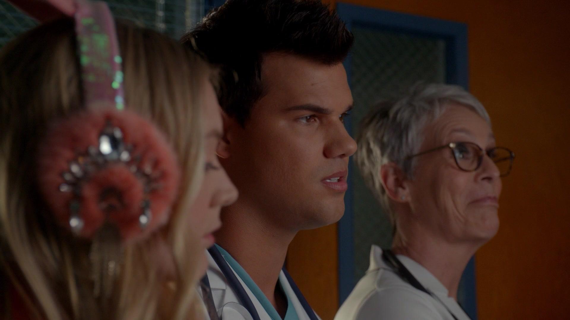 Scream_Queens_2015_S02E03_1080p_001656.jpg