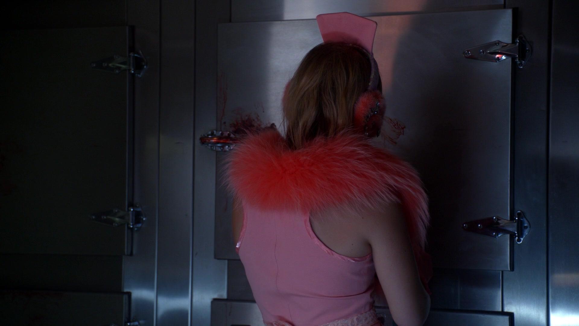 Scream_Queens_2015_S02E03_1080p_001772.jpg