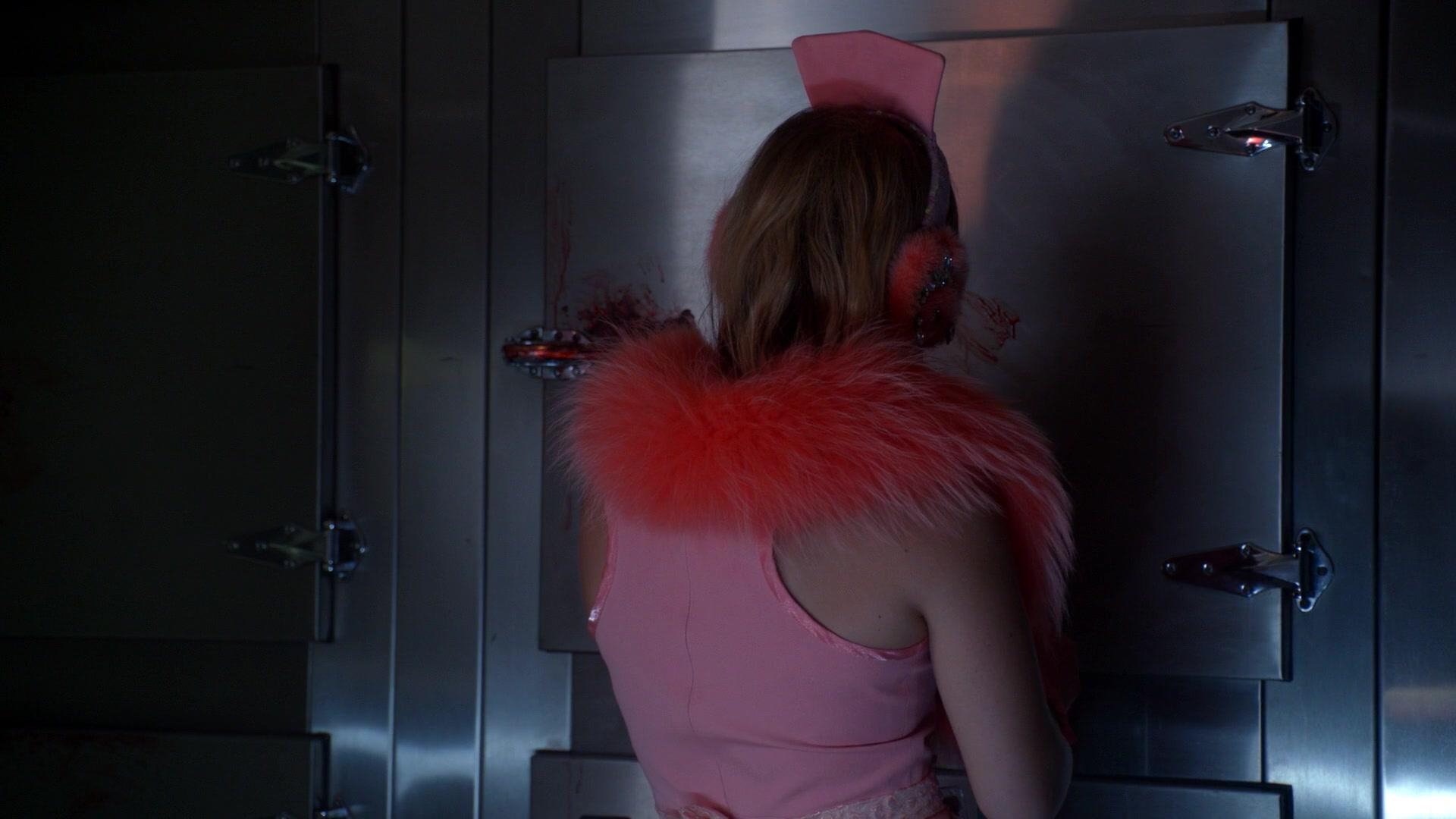 Scream_Queens_2015_S02E03_1080p_001773.jpg