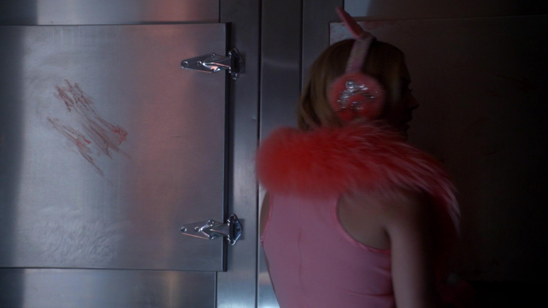 Scream_Queens_2015_S02E03_1080p_001834.jpg
