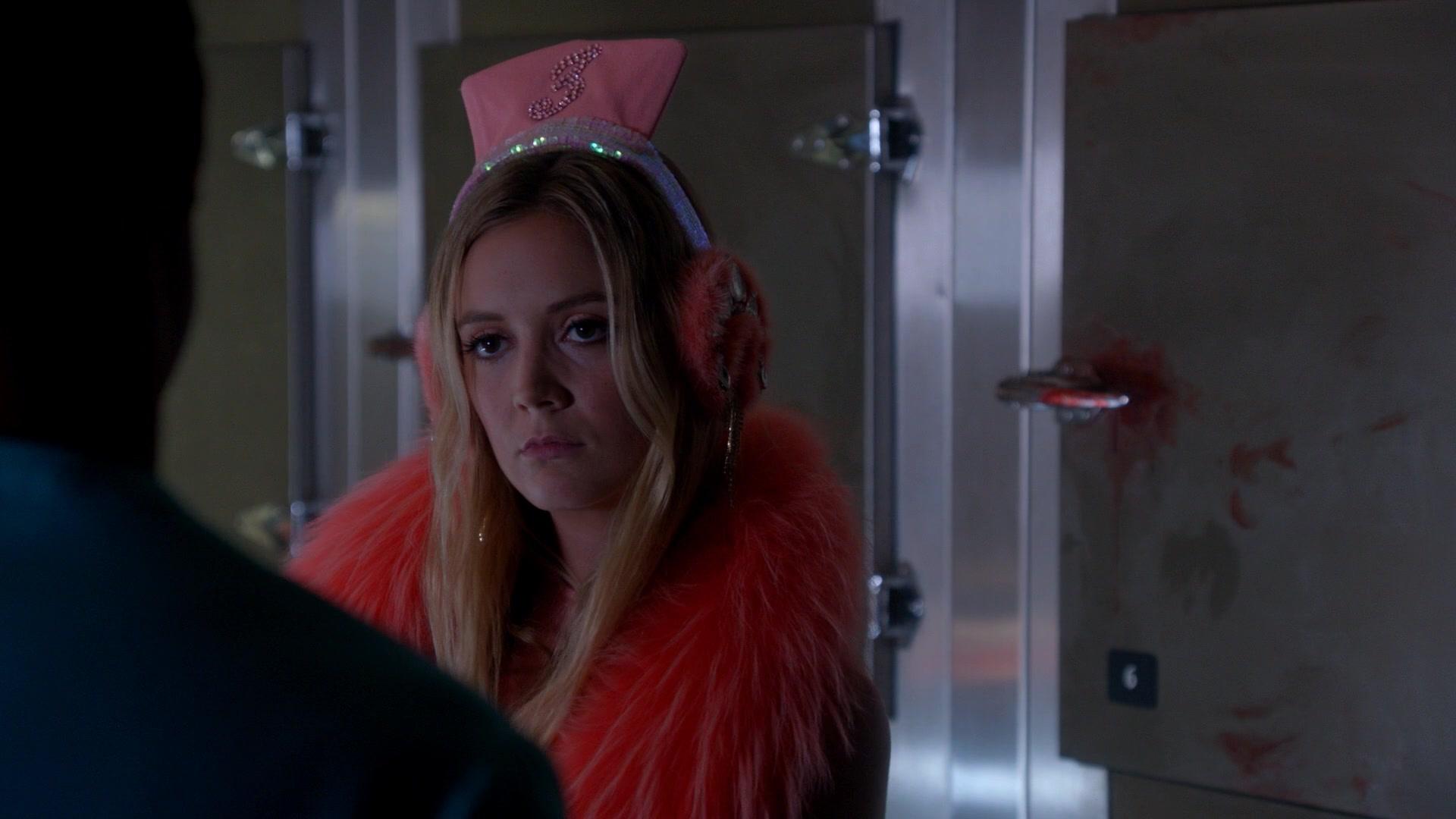 Scream_Queens_2015_S02E03_1080p_001921.jpg