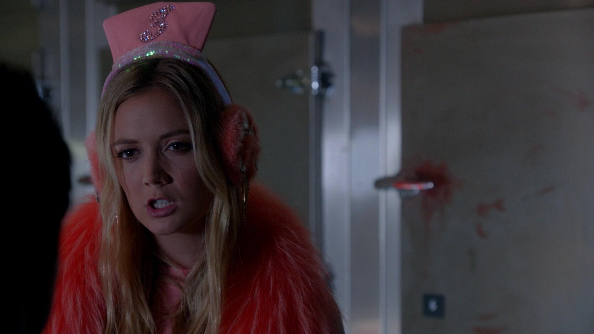 Scream_Queens_2015_S02E03_1080p_002022.jpg