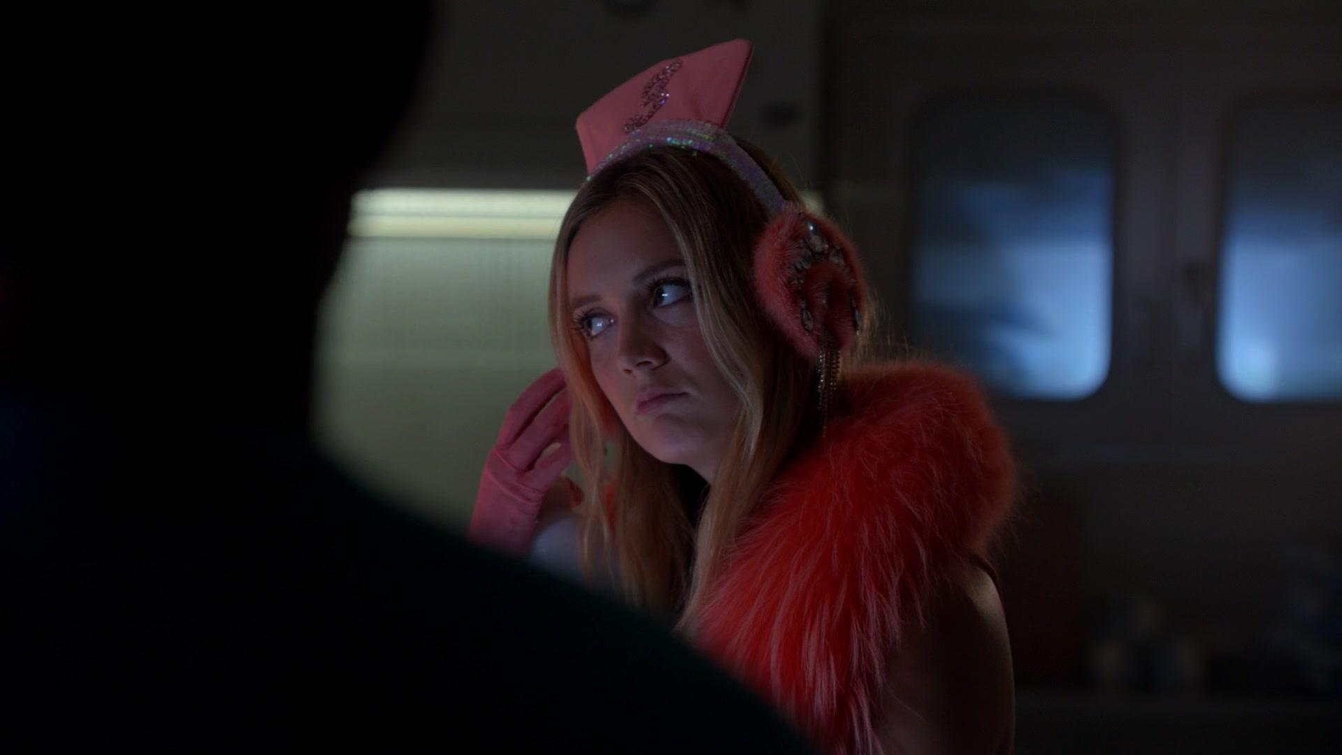 Scream_Queens_2015_S02E03_1080p_002076.jpg