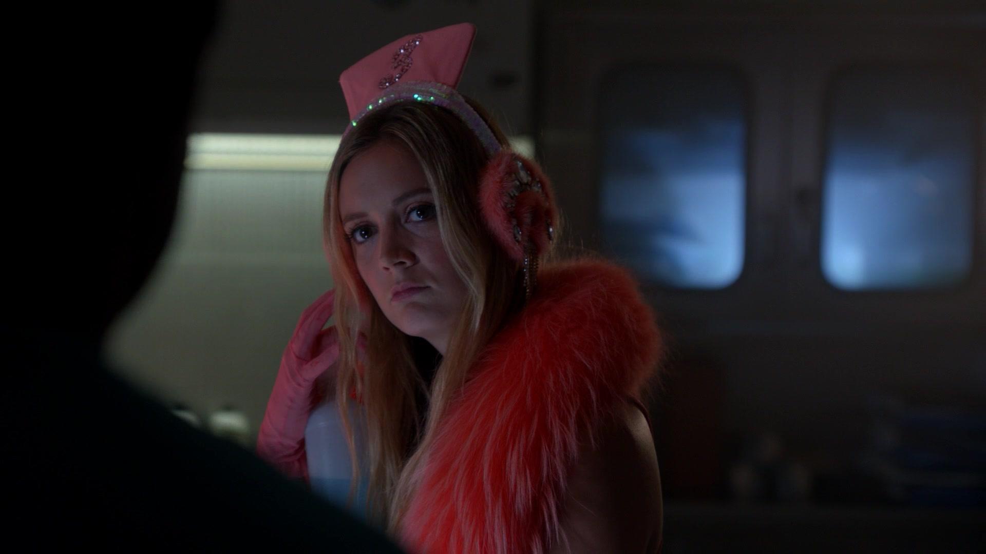 Scream_Queens_2015_S02E03_1080p_002086.jpg