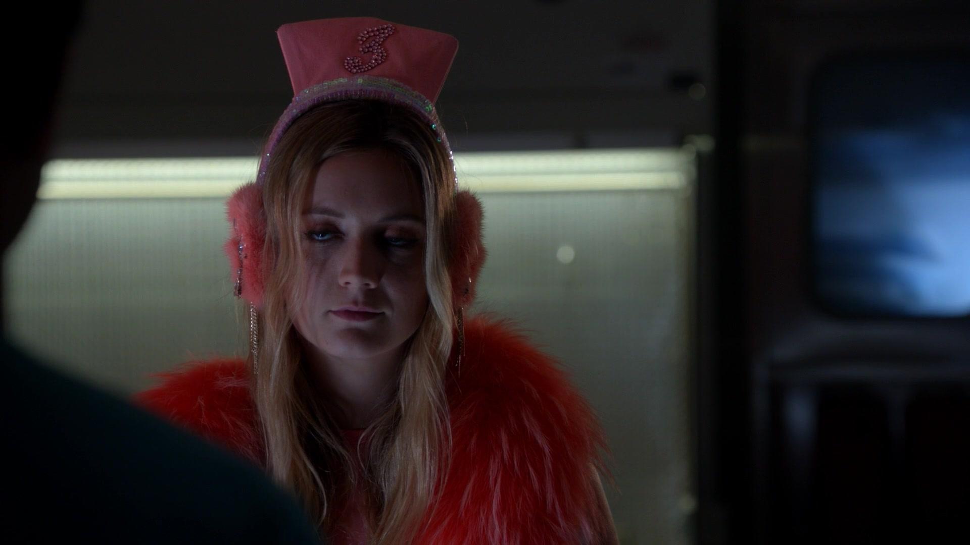 Scream_Queens_2015_S02E03_1080p_002156.jpg