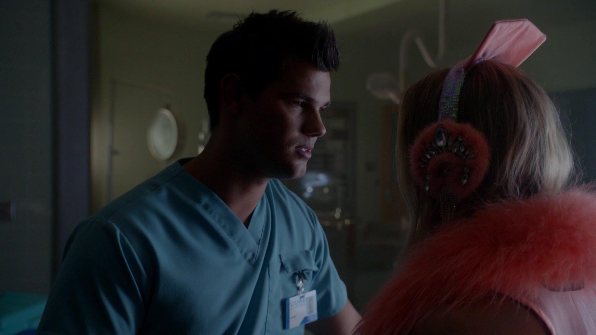 Scream_Queens_2015_S02E03_1080p_002174.jpg