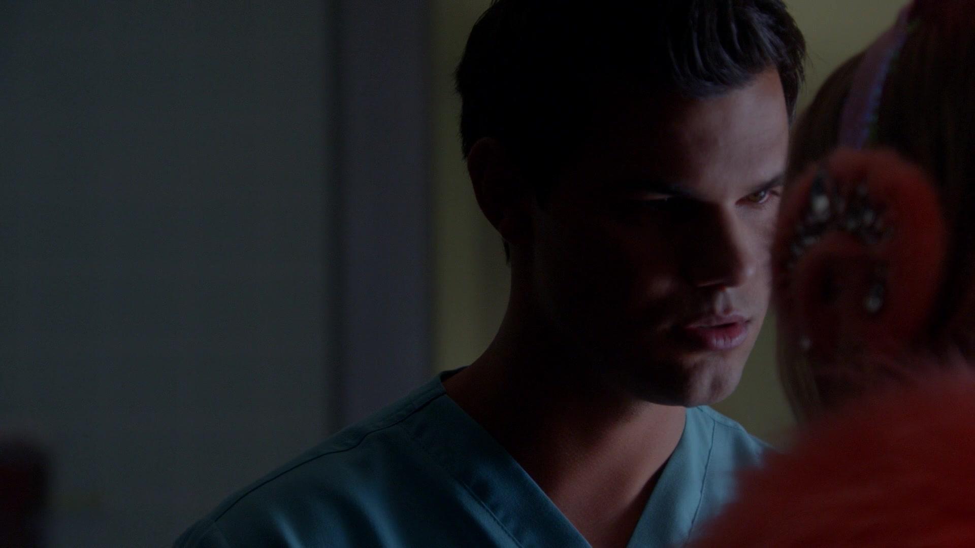 Scream_Queens_2015_S02E03_1080p_002206.jpg