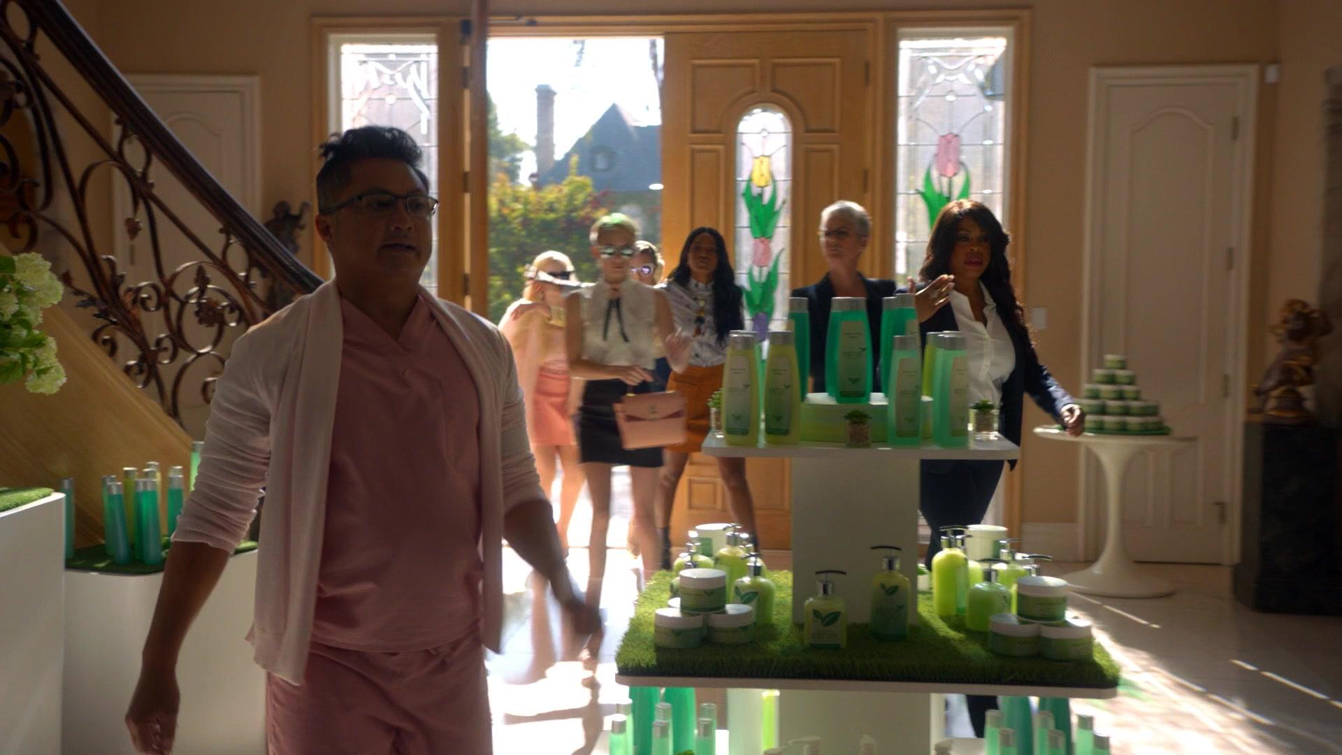 Scream_Queens_2015_S02E03_1080p_002712.jpg Scream_Queens_2015_S02E03_1080p_002712.jpg