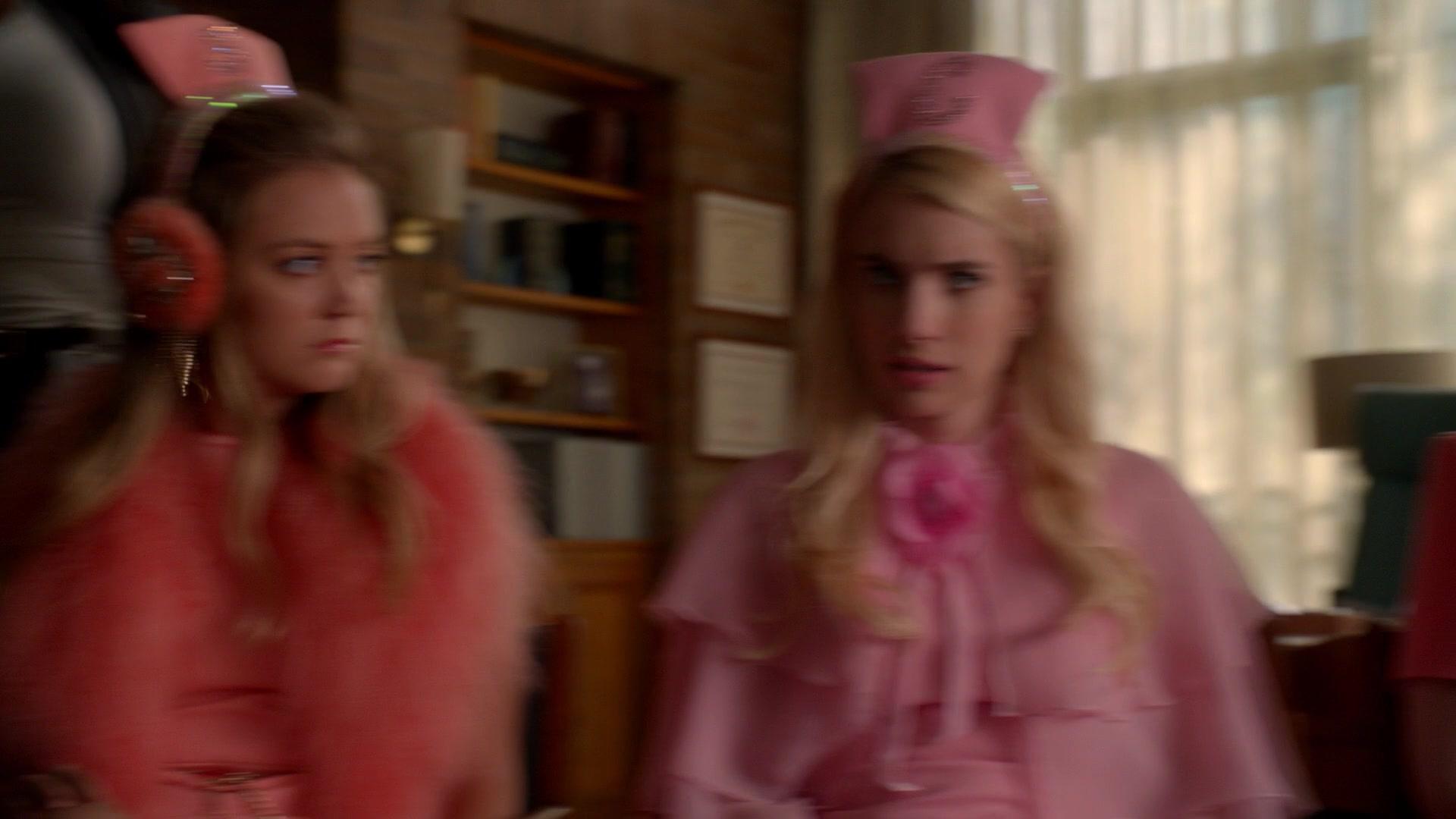 Scream_Queens_2015_S02E03_1080p_003306.jpg