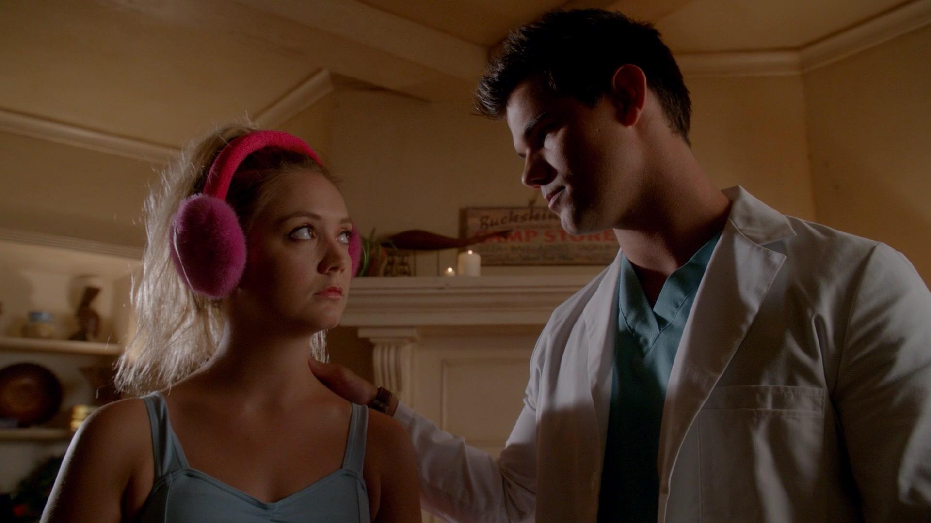 Scream_Queens_2015_S02E03_1080p_003837.jpg