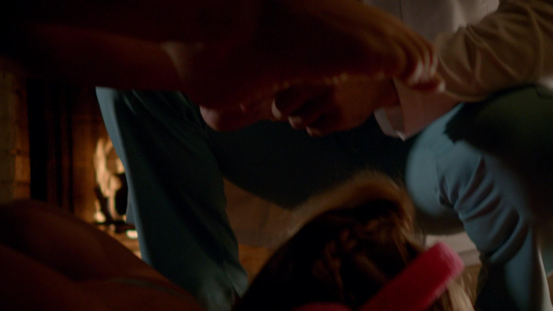Scream_Queens_2015_S02E03_1080p_003846.jpg
