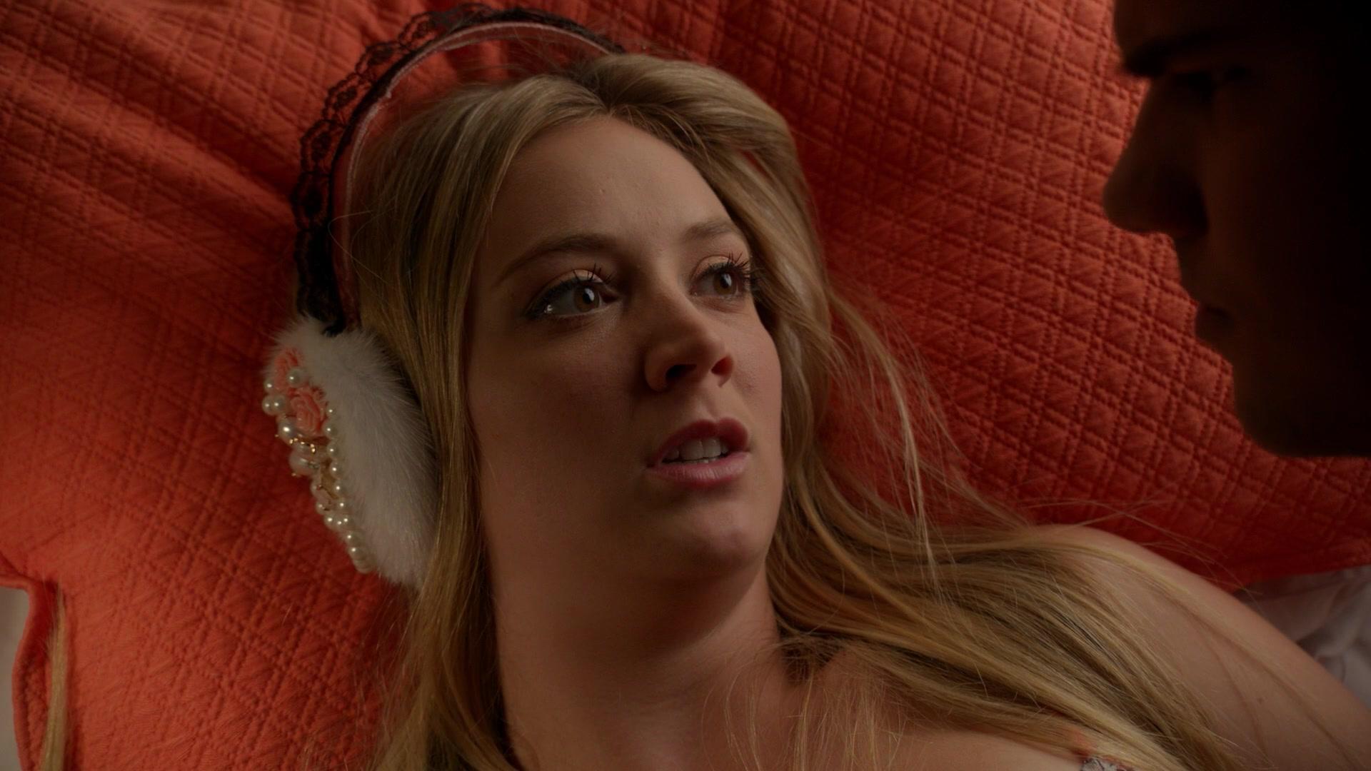 Scream_Queens_2015_S02E03_1080p_004542.jpg
