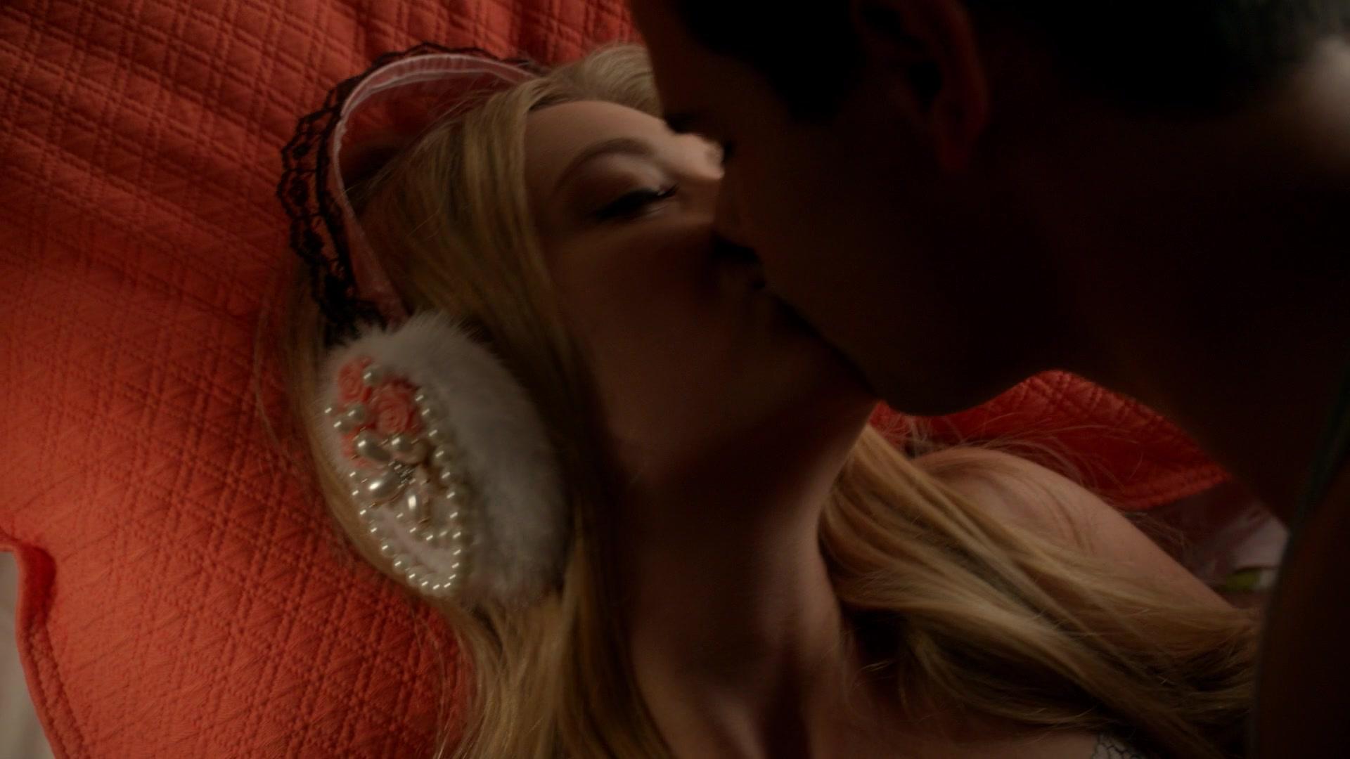 Scream_Queens_2015_S02E03_1080p_004568.jpg