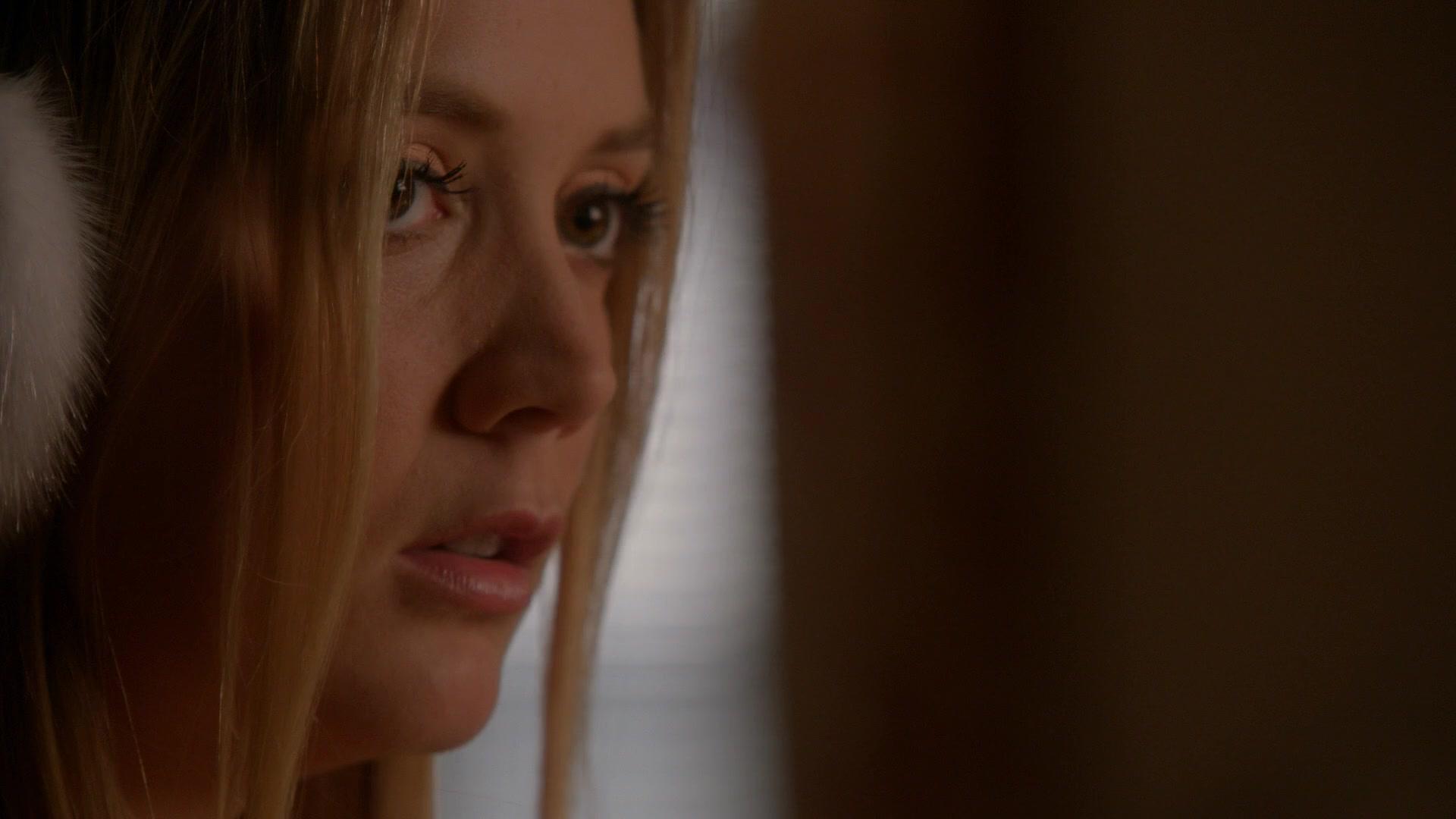 Scream_Queens_2015_S02E03_1080p_004753.jpg
