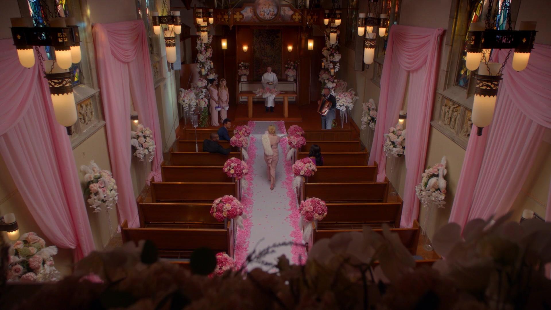 Scream_Queens_2015_S02E03_1080p_005812.jpg