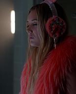Scream_Queens_2015_S02E03_1080p_002040.jpg