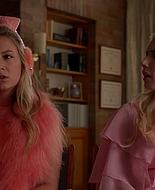 Scream_Queens_2015_S02E03_1080p_003336.jpg