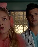 Scream_Queens_2015_S02E03_1080p_003737.jpg