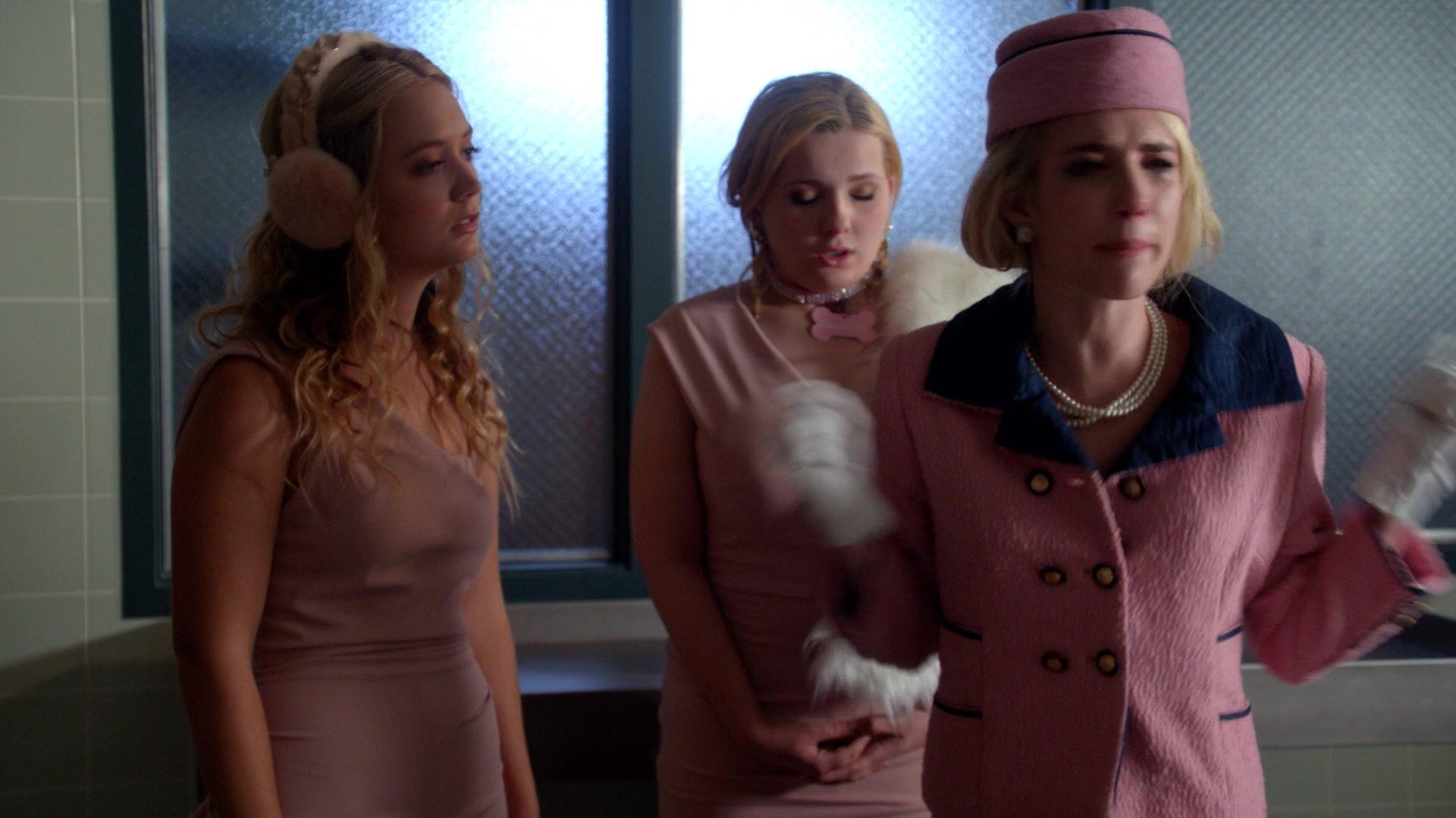 Scream_Queens_2015_S02E04_1080p_000364.jpg