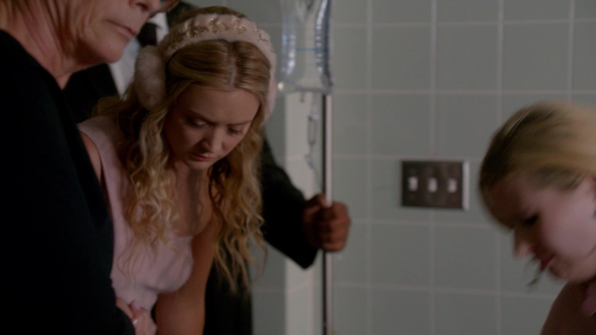 Scream_Queens_2015_S02E04_1080p_000390.jpg