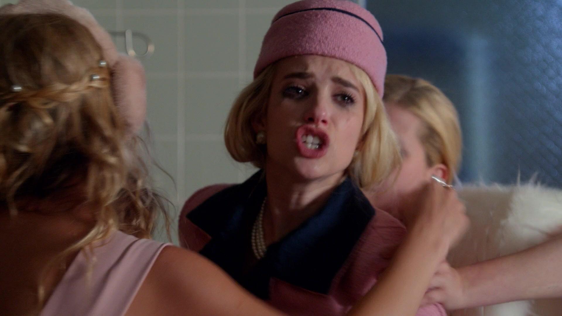 Scream_Queens_2015_S02E04_1080p_000400.jpg