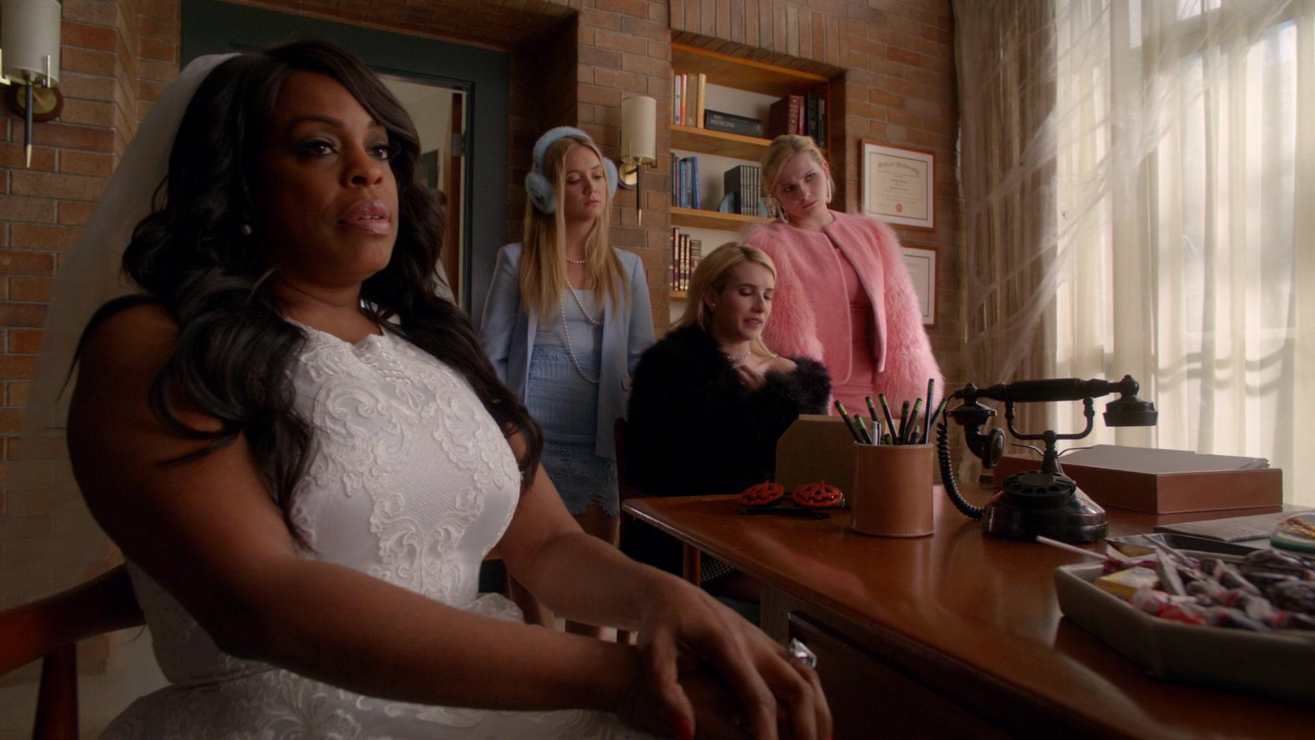 Scream_Queens_2015_S02E04_1080p_001069.jpg Scream_Queens_2015_S02E04_1080p_001069.jpg