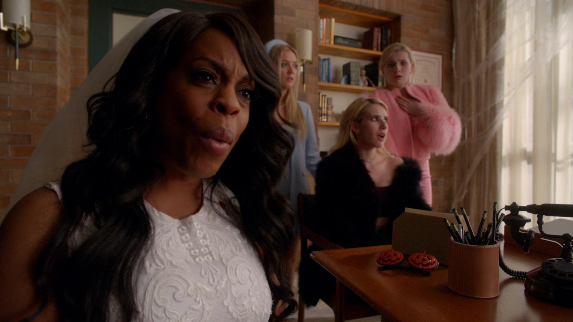 Scream_Queens_2015_S02E04_1080p_001329.jpg