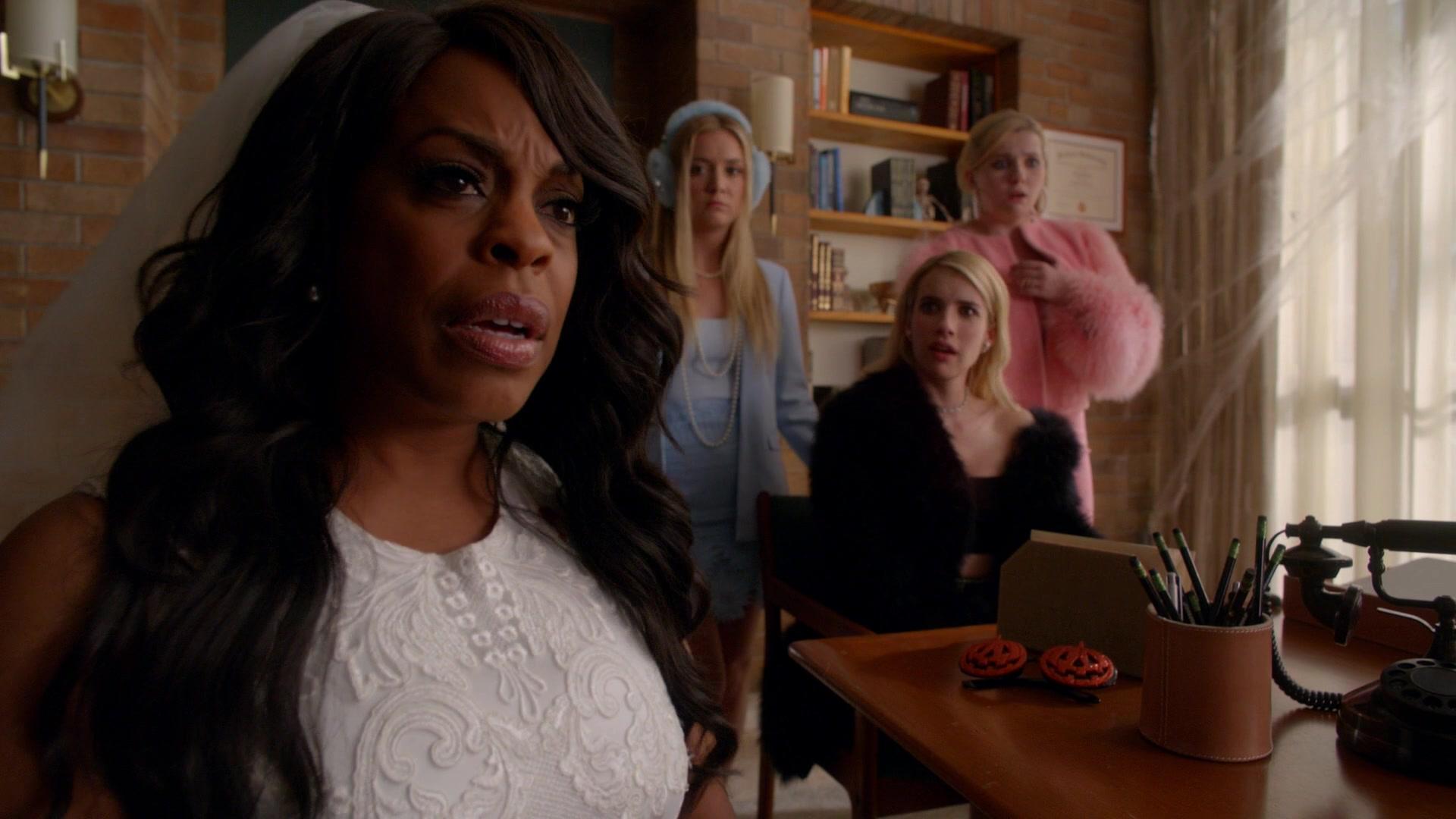 Scream_Queens_2015_S02E04_1080p_001333.jpg
