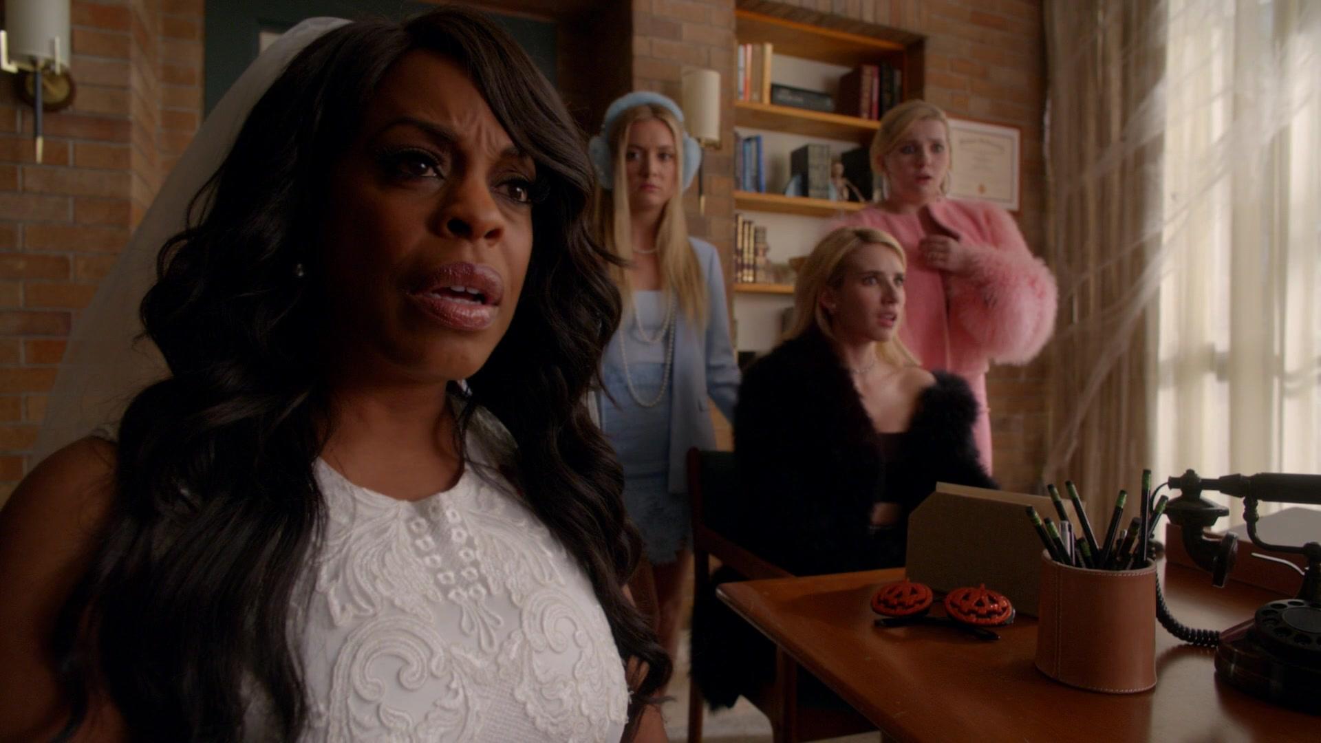 Scream_Queens_2015_S02E04_1080p_001334.jpg