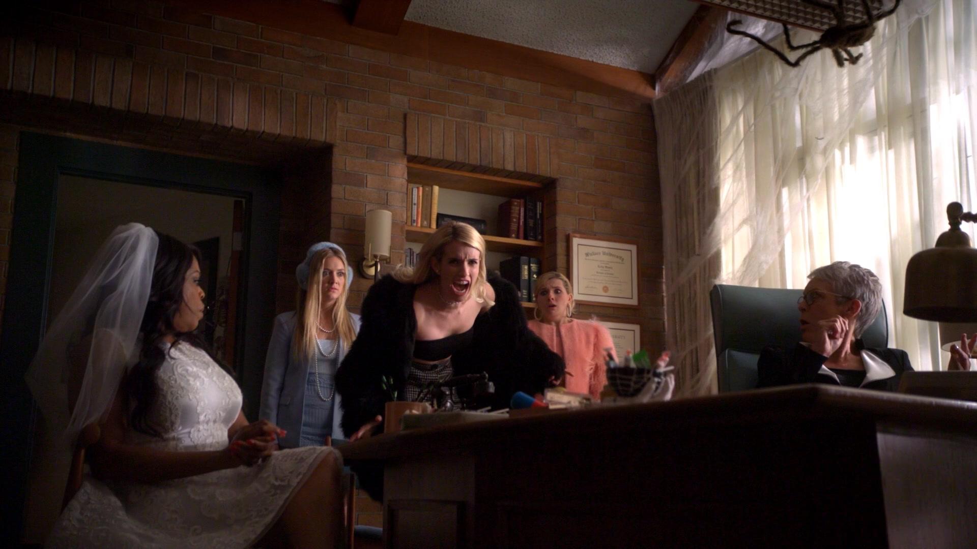 Scream_Queens_2015_S02E04_1080p_001462.jpg