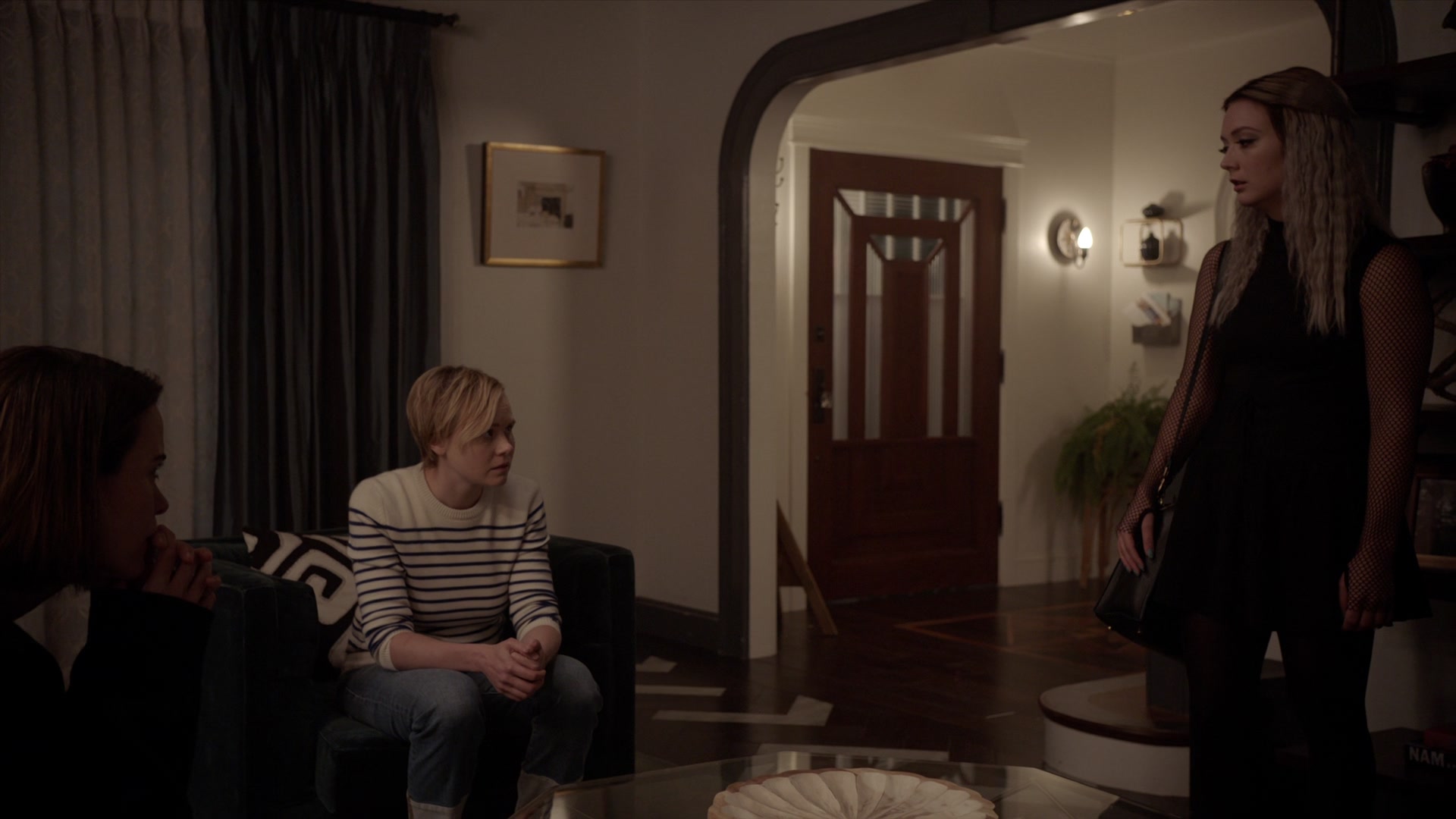 American_Horror_Story_S07_E09_Drink_Kool_Aid_1080p_BluRay_002146.jpg