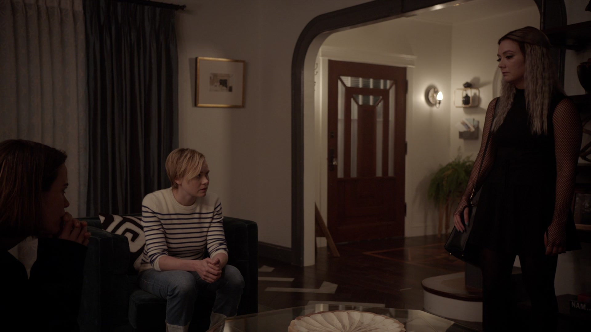 American_Horror_Story_S07_E09_Drink_Kool_Aid_1080p_BluRay_002147.jpg