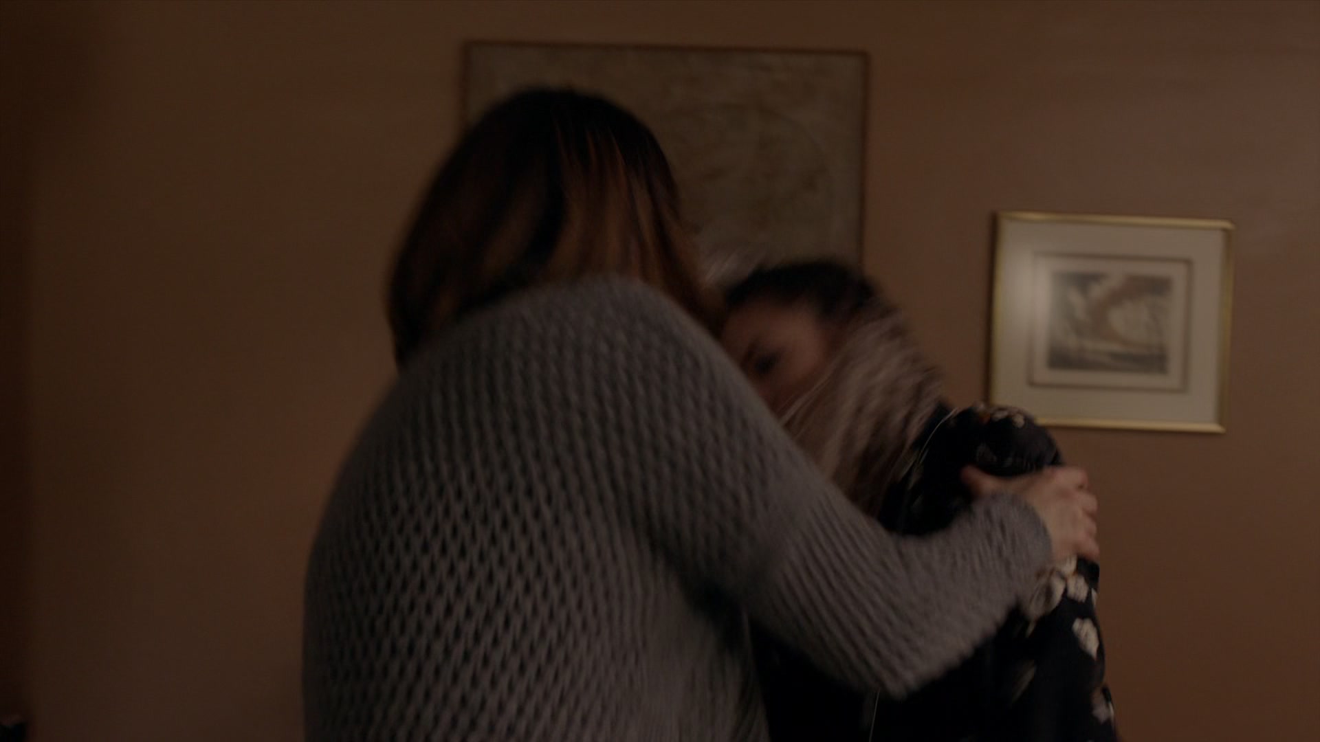 American_Horror_Story_S07_E09_Drink_Kool_Aid_1080p_BluRay_003778.jpg