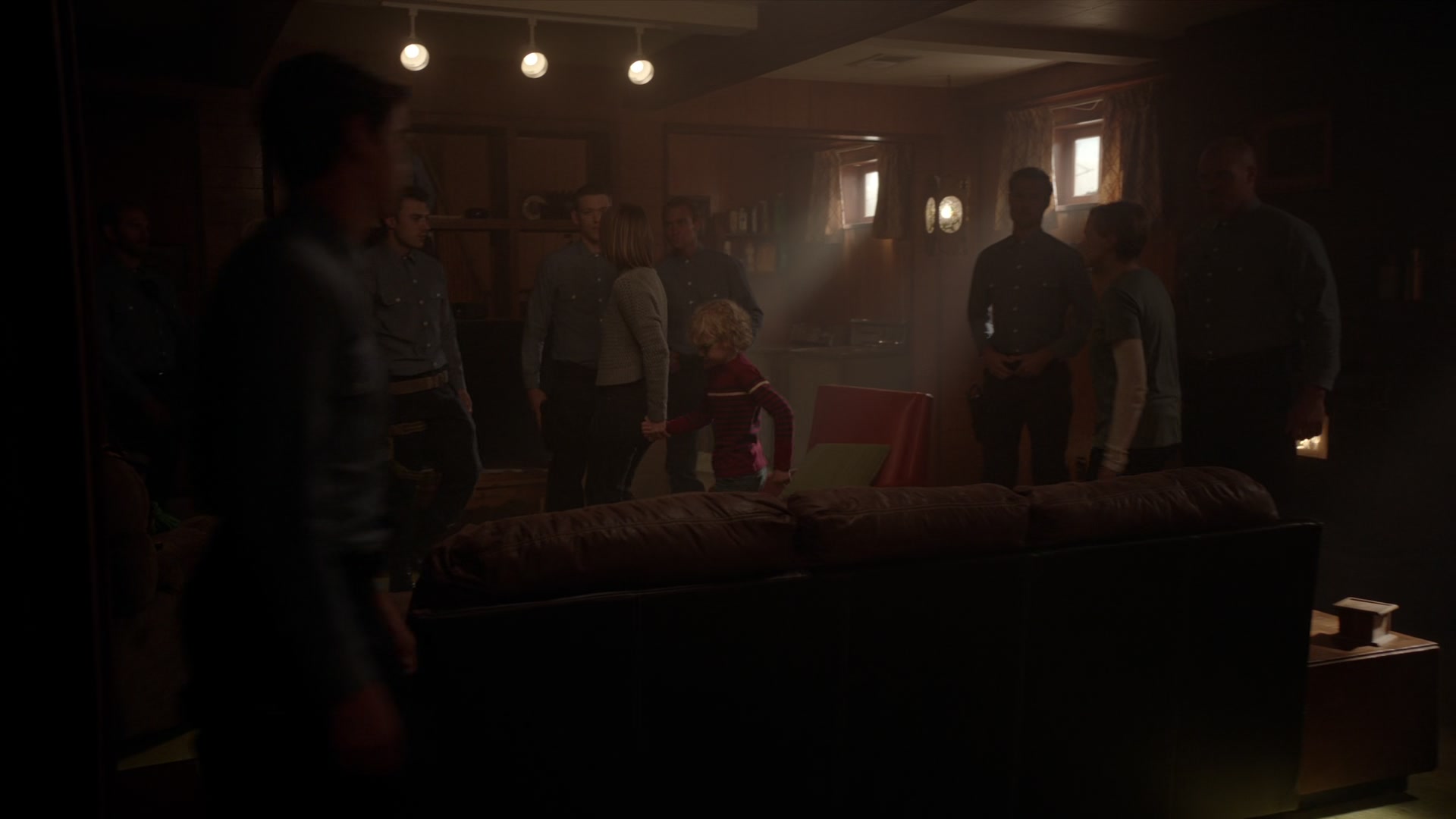 American_Horror_Story_S07_E09_Drink_Kool_Aid_1080p_BluRay_003930.jpg